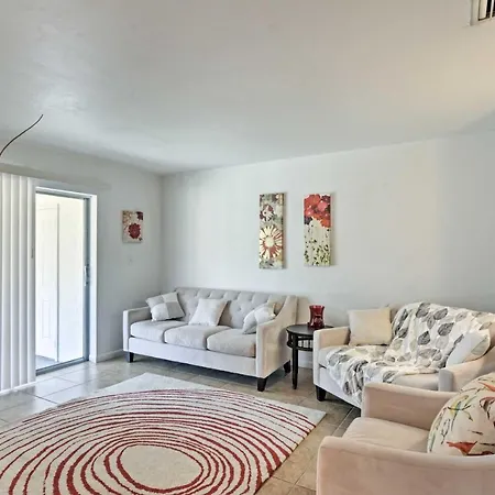 Gorgeous Cape Coral Duplex Home With Modern Interior